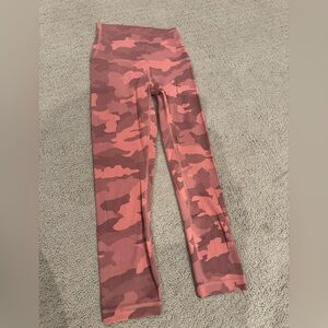 Lululemon Pink Camouflage Leggings Size 0 - Short
